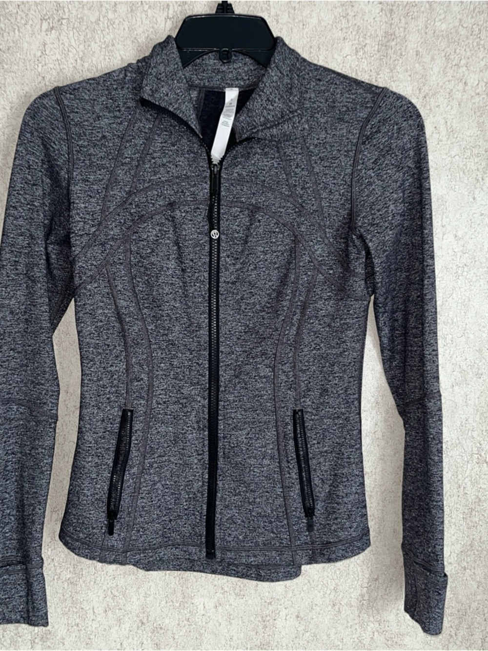 LuluLemon Define Heathered Jacket Gray Black Athletic Slim Fit Full Zip Women 8